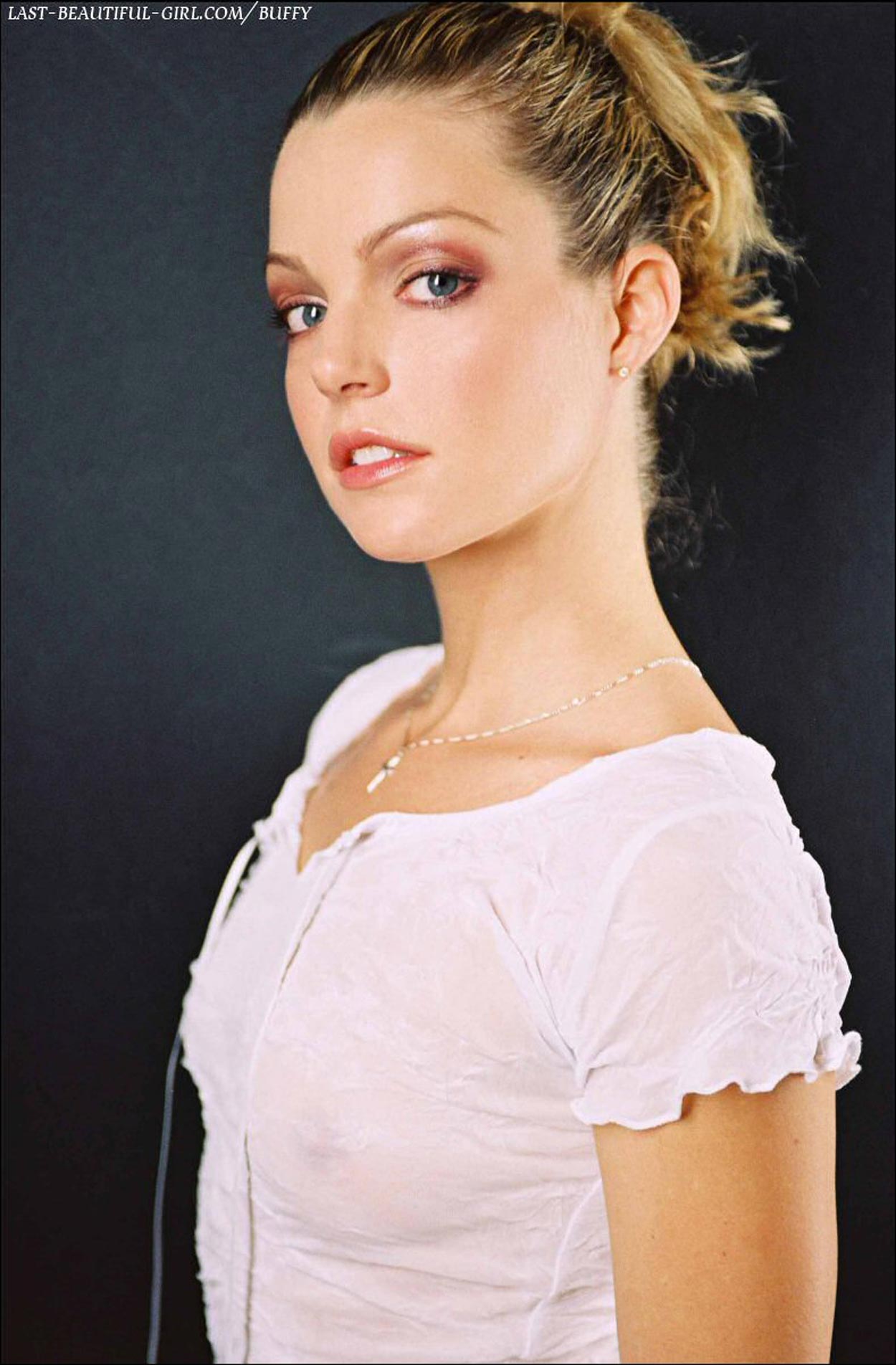 Clare kramer hot