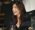 IMG/jpg/alyson-hannigan-how-i-met-your-mother-sitcom-karaoke-event-hq-04-150 (...)