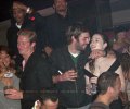 IMG/jpg/michelle-trachtenberg-kissing-boyfriend-liv-nightclub-november-17-20 (...)