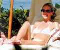 IMG/jpg/sarah-michelle-gellar-bikinis-collection-8.jpg