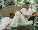 IMG/jpg/david-boreanaz-parade-magazine-may-2007-photoshoot-mq-09.jpg