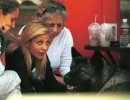 IMG/jpg/sarah-michelle-gellar-breakfast-with-mom-and-friends-september-1999- (...)