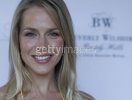 IMG/jpg/julie-benz-kate-somerville-beverly-wilshire-spa-partnership-mq-02.jp (...)