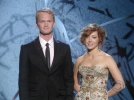 IMG/jpg/alyson-hannigan-emmy-awards-2005-screencaps-gq-07.jpg