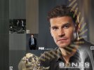 IMG/jpg/david-boreanaz-bones-tv-series-wallpapers-02-1280.jpg