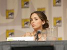 IMG/jpg/eliza-dushku-wonder-women-female-power-icons-pop-culture-panel-2009- (...)