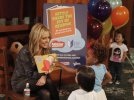 IMG/jpg/sarah-michelle-gellar-nestle-share-joy-reading-program-hq-25.jpg