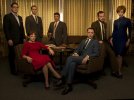 IMG/jpg/vincent-kartheiser-christina-hendricks-mad-men-tv-series-season-2-pr (...)