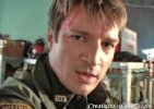 IMG/jpg/nathan-fillion-slither-movie-dvd-featurette-screencaps-mq-02.jpg