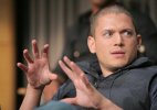 IMG/jpg/wentworth-miller-prison-break-event-paley-center-for-media-gq-01.jpg (...)