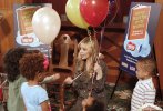 IMG/jpg/sarah-michelle-gellar-nestle-share-joy-reading-program-hq-12.jpg