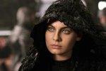 IMG/jpg/alexa-davalos-chronicles-of-riddick-1.jpg