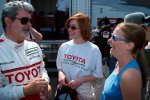 IMG/jpg/alyson-hannigan-toyota-0750-hq-03.jpg