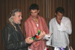 IMG/jpg/andy-hallet-birthday-project-con-04.jpg