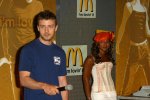 IMG/jpg/ashanti_hollywood_mcdonalds_promotion_16.jpg