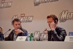 IMG/jpg/avengers-movie-cast-moscow-april-2012-gq-18.jpg