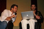 IMG/jpg/buffy-angel-firefly-cast-booster-bash-convention-july-2005-candid-ph (...)