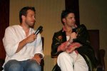 IMG/jpg/buffy-angel-firefly-cast-booster-bash-convention-july-2005-candid-ph (...)