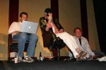 IMG/jpg/buffy-angel-firefly-cast-booster-bash-convention-july-2005-candid-ph (...)