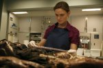 IMG/jpg/david-boreanaz-bones-tv-series-4x10-stills-hq-04-1500.jpg
