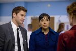 IMG/jpg/david-boreanaz-bones-tv-series-4x19-stills-hq-07.jpg