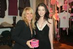 IMG/jpg/michelle-trachtenberg-intuition-shop-get-with-it-event-mq-09.jpg