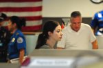 IMG/jpg/michelle-trachtenberg-leaving-lax-airport-los-angeles-june-28-2009-p (...)