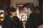 IMG/jpg/nathan-fillion-castle-tv-series-1x01-stills-mq-13.jpg