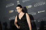 IMG/jpg/michelle-trachtenberg-killing-kennedy-tv-movie-premiere-october-28-2 (...)