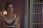 IMG/jpg/sarah-michelle-gellar-suburban-girl-movie-trailer-screencaps-mq-105. (...)