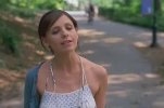 IMG/jpg/sarah-michelle-gellar-suburban-girl-movie-trailer-screencaps-mq-115. (...)
