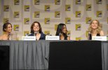 IMG/jpg/eliza-dushku-wonder-women-female-power-icons-pop-culture-panel-2009- (...)