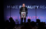 IMG/jpg/joss-whedon-equality-now-event-2014-05.jpg
