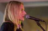 IMG/jpg/aimee-mann-hard-rock-cafe-la-jolla-performance-gq-02.jpg