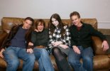 IMG/jpg/michelle-trachtenberg-against-the-current-movie-2009-sundance-cast-p (...)