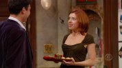 IMG/jpg/alyson-hannigan-how-i-met-your-mother-1x05-screencaps-gq-12.jpg