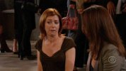 IMG/jpg/alyson-hannigan-how-i-met-your-mother-1x05-screencaps-gq-26.jpg