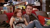 IMG/jpg/alyson-hannigan-how-i-met-your-mother-sitcom-1x07-screencaps-gq-07.j (...)