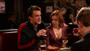 IMG/jpg/alyson-hannigan-how-i-met-your-mother-sitcom-1x10-screencaps-gq-02.j (...)