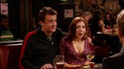 IMG/jpg/alyson-hannigan-how-i-met-your-mother-sitcom-1x10-screencaps-gq-04.j (...)