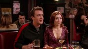 IMG/jpg/alyson-hannigan-how-i-met-your-mother-sitcom-1x10-screencaps-gq-06.j (...)