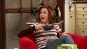 IMG/jpg/alyson-hannigan-how-i-met-your-mother-sitcom-1x10-screencaps-gq-08.j (...)