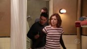 IMG/jpg/alyson-hannigan-how-i-met-your-mother-sitcom-1x10-screencaps-gq-16.j (...)