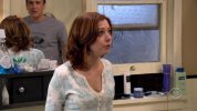 IMG/jpg/alyson-hannigan-how-i-met-your-mother-sitcom-1x14-screencaps-gq-04.j (...)