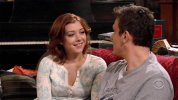 IMG/jpg/alyson-hannigan-how-i-met-your-mother-sitcom-1x14-screencaps-gq-28.j (...)