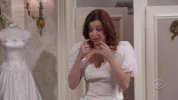 IMG/jpg/alyson-hannigan-how-i-met-your-mother-sitcom-1x16-screencaps-mq-12.j (...)