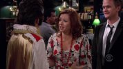 IMG/jpg/alyson-hannigan-how-i-met-your-mother-sitcom-1x18-screencaps-gq-16.j (...)