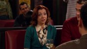 IMG/jpg/alyson-hannigan-how-i-met-your-mother-sitcom-1x19-screencaps-gq-01.j (...)