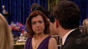 IMG/jpg/alyson-hannigan-how-i-met-your-mother-sitcom-1x19-screencaps-gq-09.j (...)