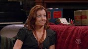 IMG/jpg/alyson-hannigan-how-i-met-your-mother-sitcom-1x21-screencaps-gq-22.j (...)